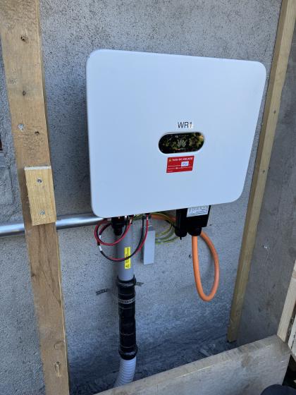 Wechselrichter Montage